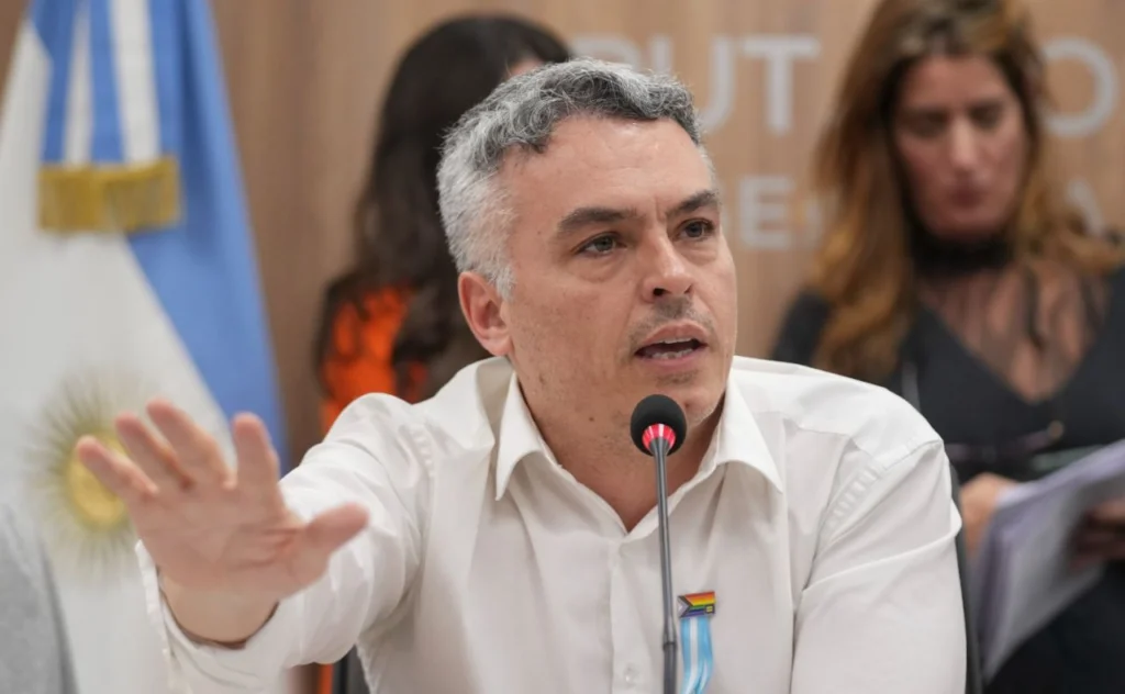 Esteban Paulón (2)