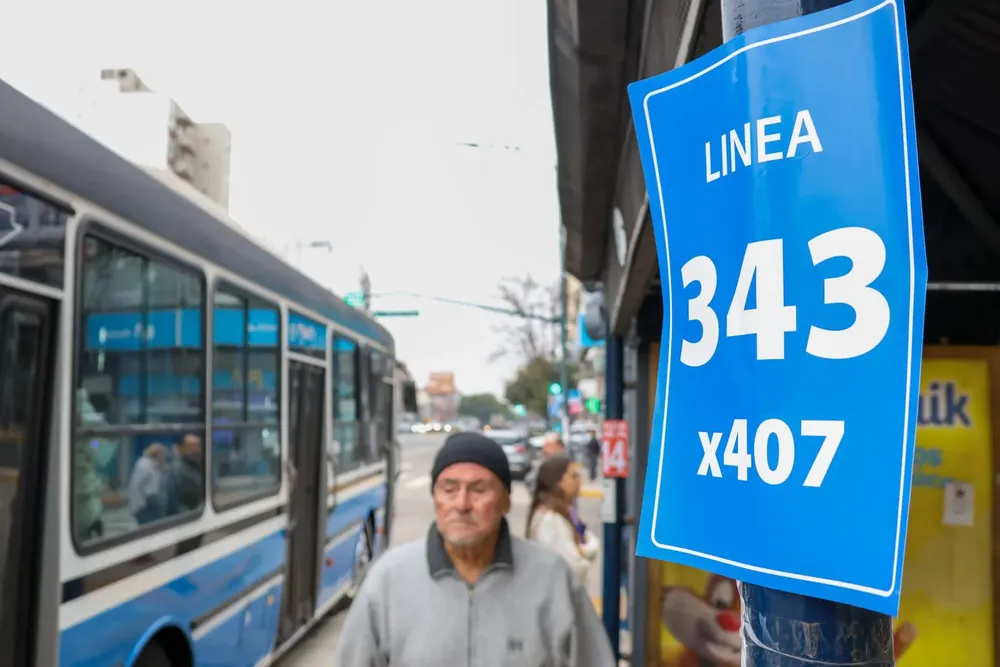 Ya-comenzaron-a-funcionar-los-colectivos-que-reemplazaran-a-las-lineas-707-333-437-y-407